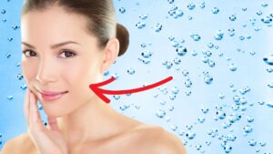 Rivoluzione nella cura del viso: scopri il segreto dell’acqua frizzante per una pelle perfetta