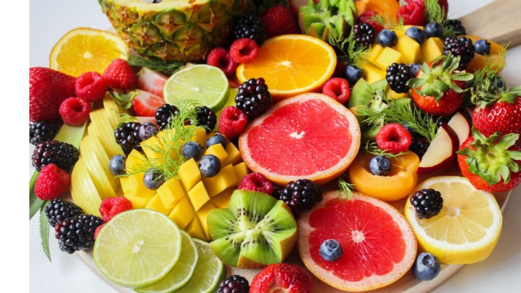 Come abbassare il colesterolo alto con la frutta