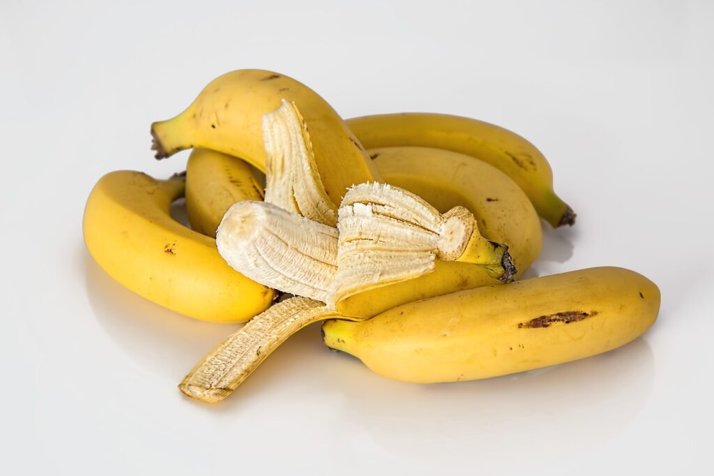 Ecco perché non dovresti buttare via le bucce di banana