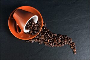 Meglio bere caffè amaro o zuccherato? Cosa fa più bene alla salute?