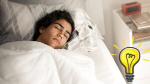 Dormi spesso con la luce accesa? Scopri se fa male alla tua salute