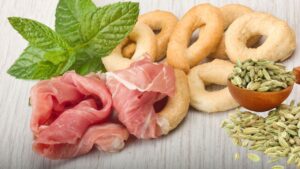 Taralli pugliesi ai semi di finocchio: ecco la ricetta da leccarsi i baffi