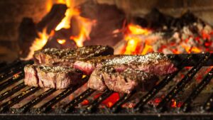 L’arte del barbecue: consigli per grigliate perfette e ricette irresistibili per gli amanti della brace