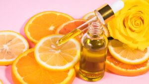 Perché la vitamina C è importante soprattutto in estate