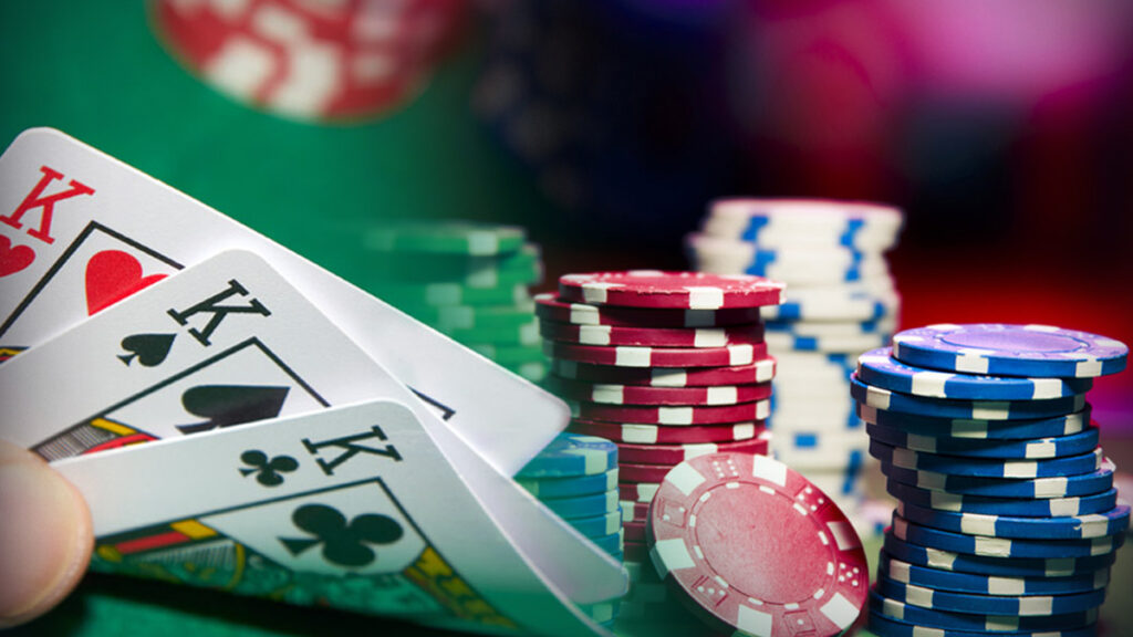 <strong>Poker e intelligenza emozionale: la relazione tra psicologia e gioco</strong>