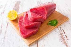 Quali pesci fanno male a chi soffre di colesterolo alto?