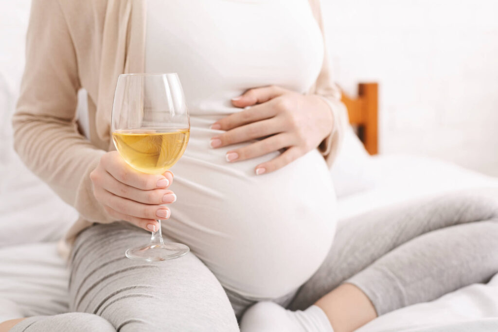 Sei incinta? Scopri gli effetti devastanti dell’alcol sul tuo bambino