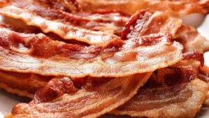 Cosa succede a chi mangia il bacon tutti i giorni?