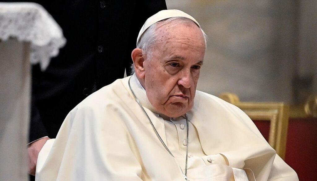 Papa Francesco: “Non soffro di polmonite, ecco cosa ho”