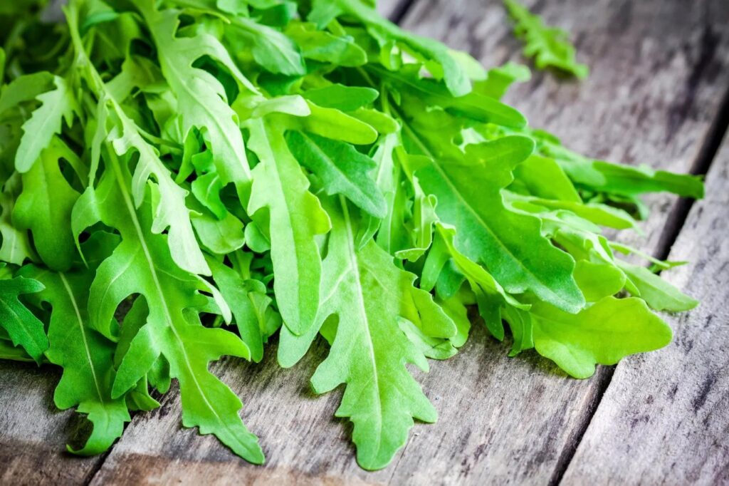 Cosa ti succede se mangi spesso la rucola