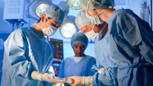 Chirurgia di revisione: il percorso di correzione post chirurgia estetica