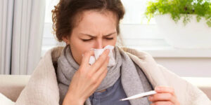 Raffreddore, influenza, Covid: cosa aspettarsi quest’anno