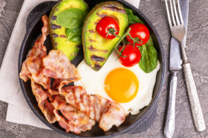 Colazione chetogenica: cosa mangiare al mattino per iniziare la giornata con energia