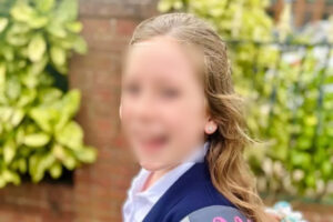 Penelope, la bambina coraggio: perde gambe e braccio per meningite, ora lotta per la vita