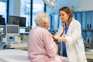I sintomi che possono salvarti la vita: attenzione a questi segnali
