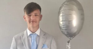 16enne muore poche ore dopo la diagnosi: «Pensavano fosse solo un’influenza»