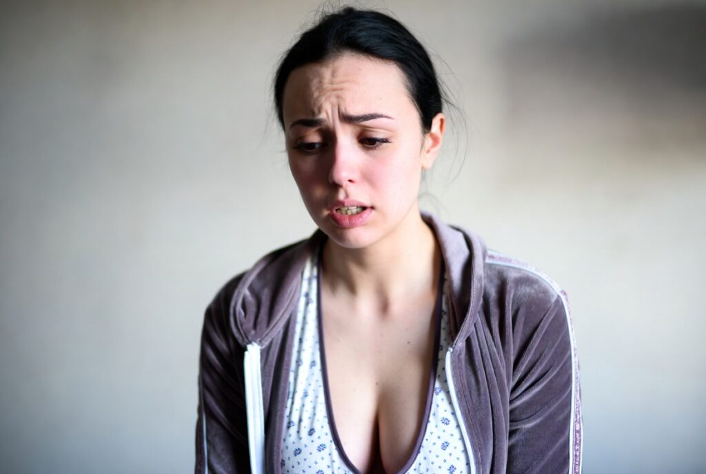 Donna che soffre