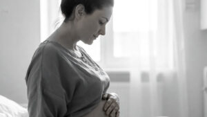 Endometriosi e fertilità: si possono avere figli?