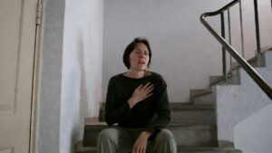 Il cuore non si ferma, ma fa più fatica: i sintomi che spesso vengono ignorati