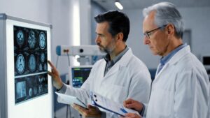 Dopo una diagnosi di tumore c’è un periodo più delicato: cosa emerge dallo studio sull’ictus